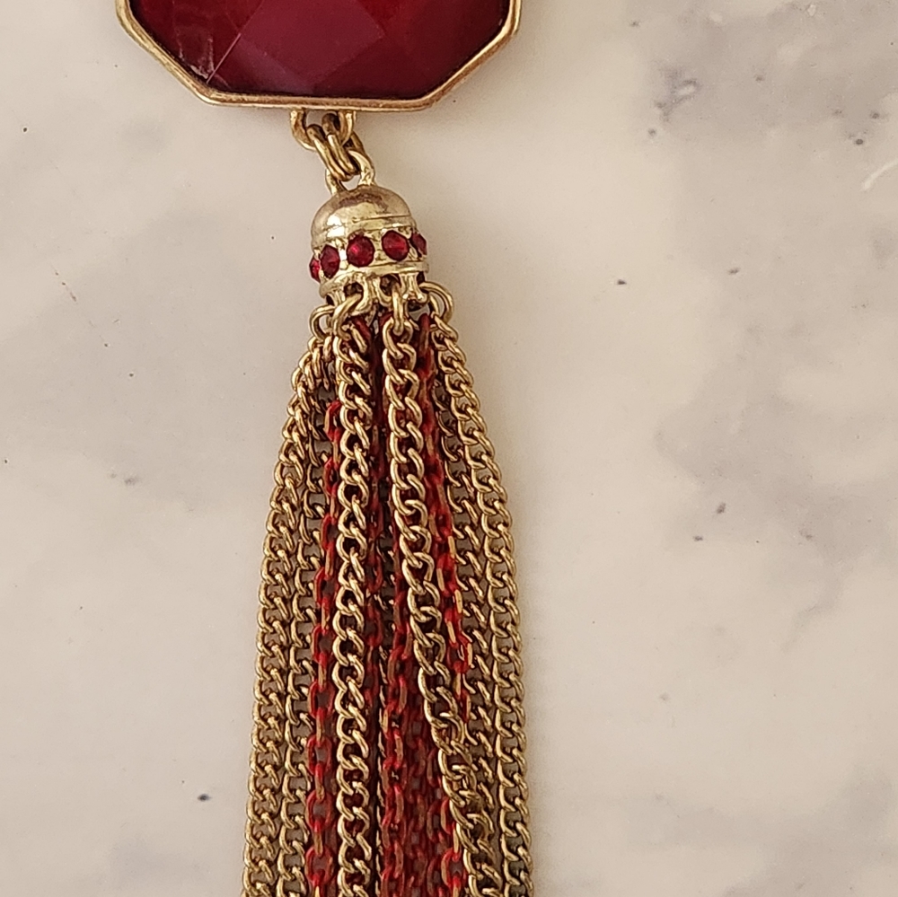 NY Collection Red Gold Rhinestone Tassle Necklace - Picture 5 of 10